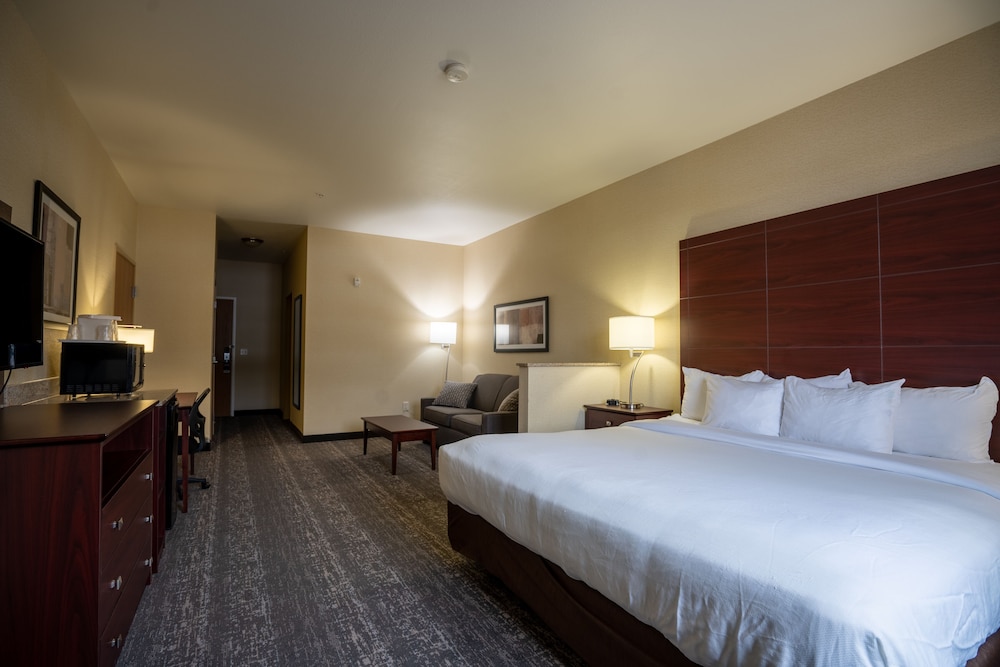 Cobblestone Suites Ripon - photo 14