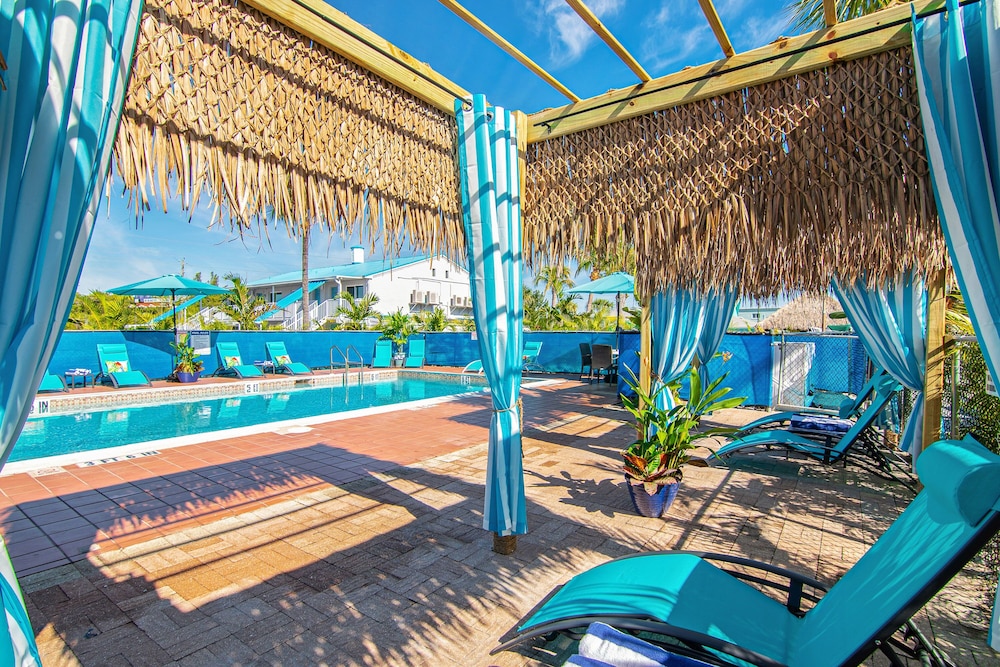 Latitude 26 Waterfront Resort & Marina - photo 64