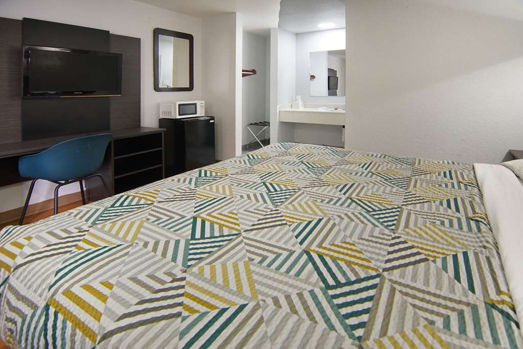 Motel 6 Red Oak TX Dallas - photo 13