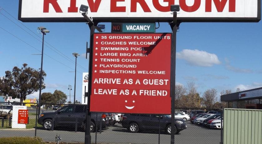Rivergum Motel — Echuca