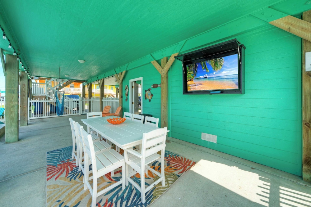 Knot A Care by Avantstay Private Pool Game Room - photo 37