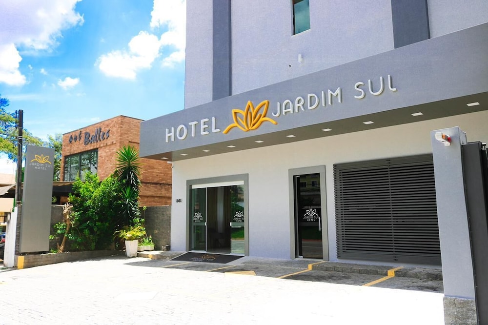 Hotel Jardim Sul in Sao Jose Dos Campos, Brasil