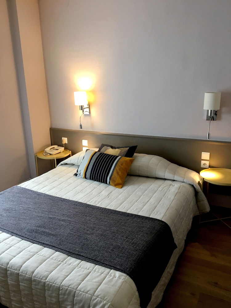 Hôtel du Nord — hotel in Longwy