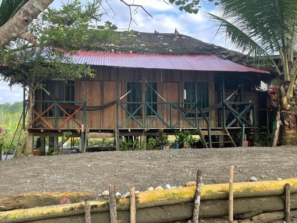 Posada Ecoturistica Chachita By Rotamundos — Nuqui