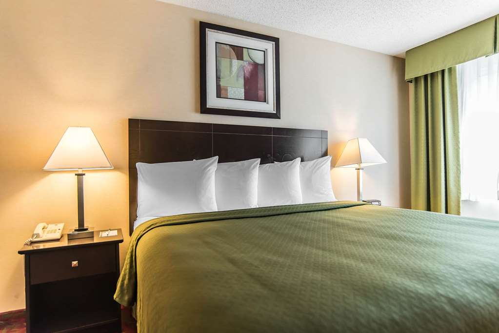 Quality Inn Shelburne Burlington - photo 17