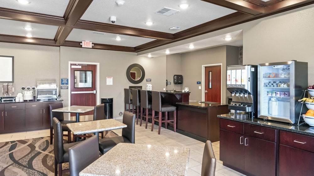 Cobblestone Inn & Suites Julesburg - photo 61