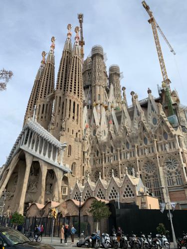 Luxury Apartment Barcelona — 4-Star Luxury Hotel in Barcelona, Spain