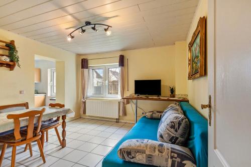 Appartements & Ferienwohnungen Wolf — Usingen — photo 5