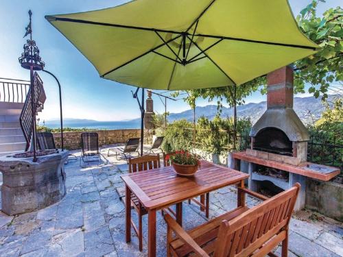 Apartment Tijan — 4-Star Luxury Hotel in Kastav, Croatia
