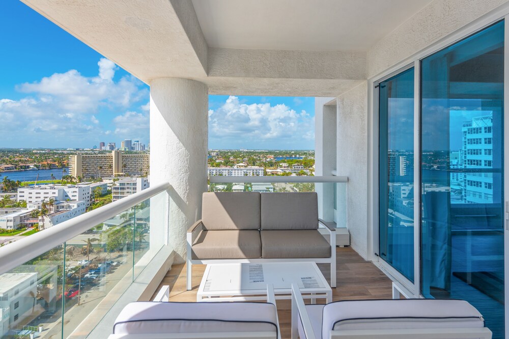 Private Residences at Conrad by LRMB - photo 22