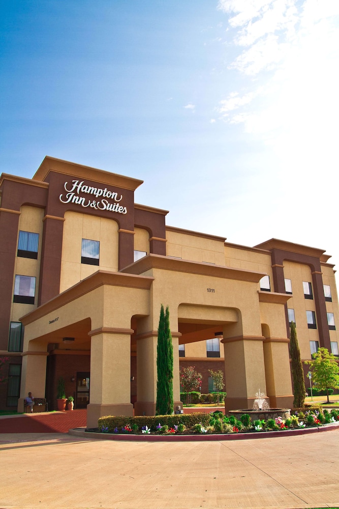 Hampton Inn & Suites Dallas DeSoto - photo 54