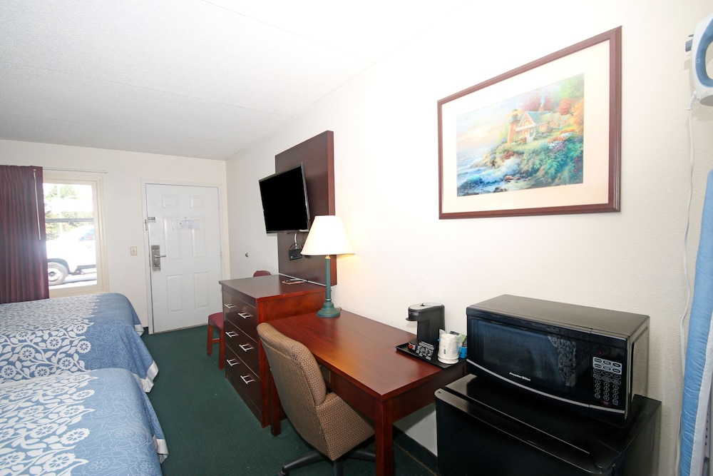 Hamilton Inn Jonesville NC - photo 27