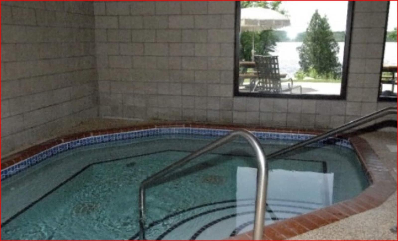 Oveson Pelican Lake Resort and Inn - photo 4