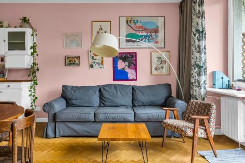 Hoża Heart of Warsaw Apartment by BookingHost — 4-Star Luxury Hotel in Warsaw, Poland