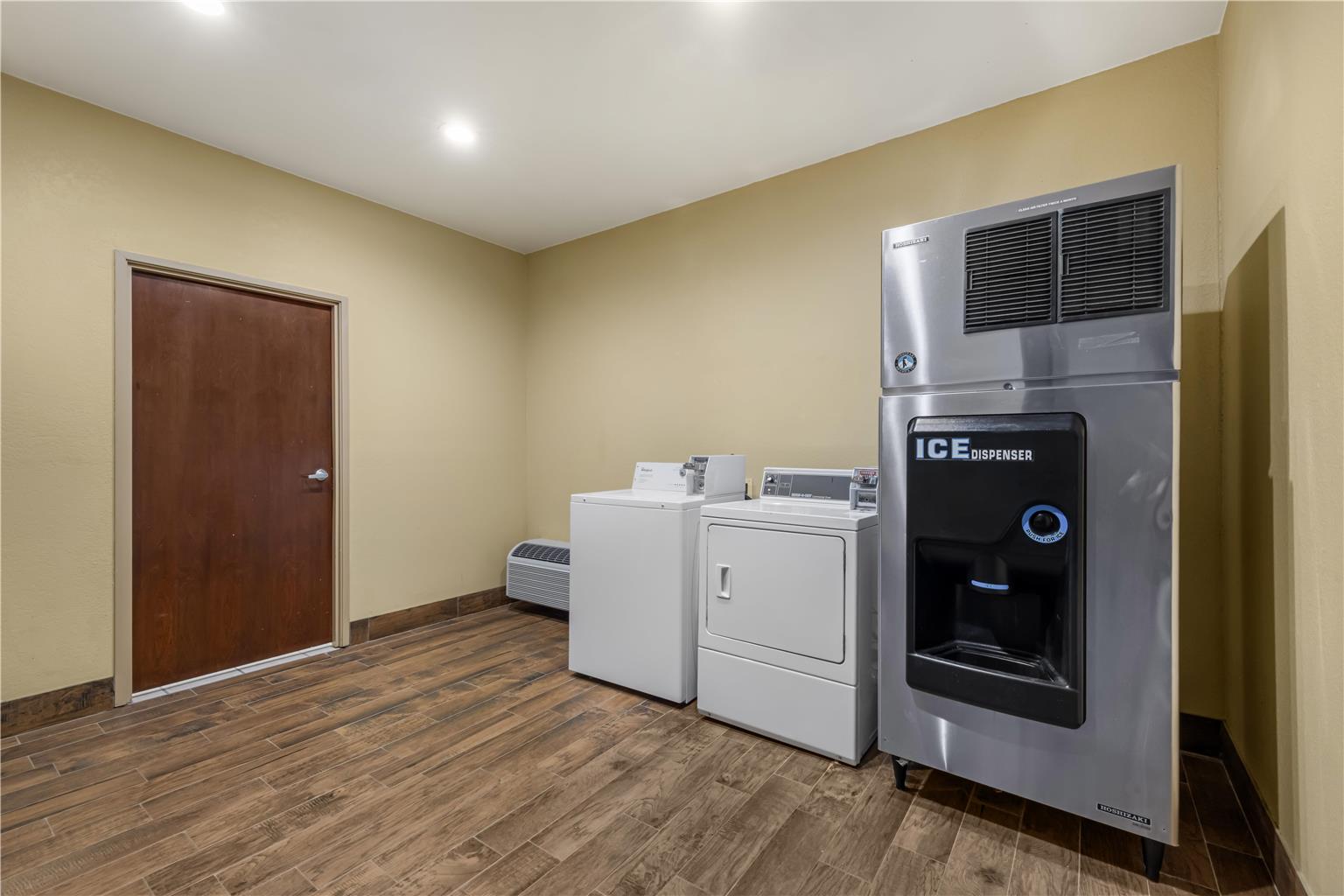 Best Western Plus Shamrock Inn & Suites - photo 9