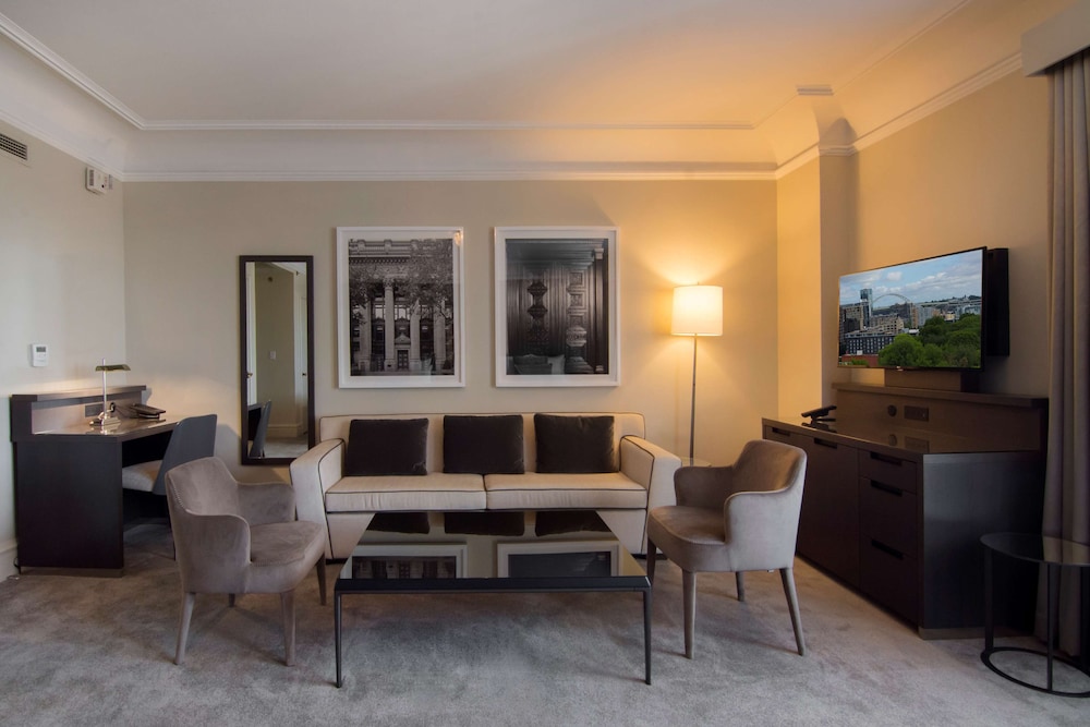 The Benson Portland Curio Collection by Hilton - photo 15