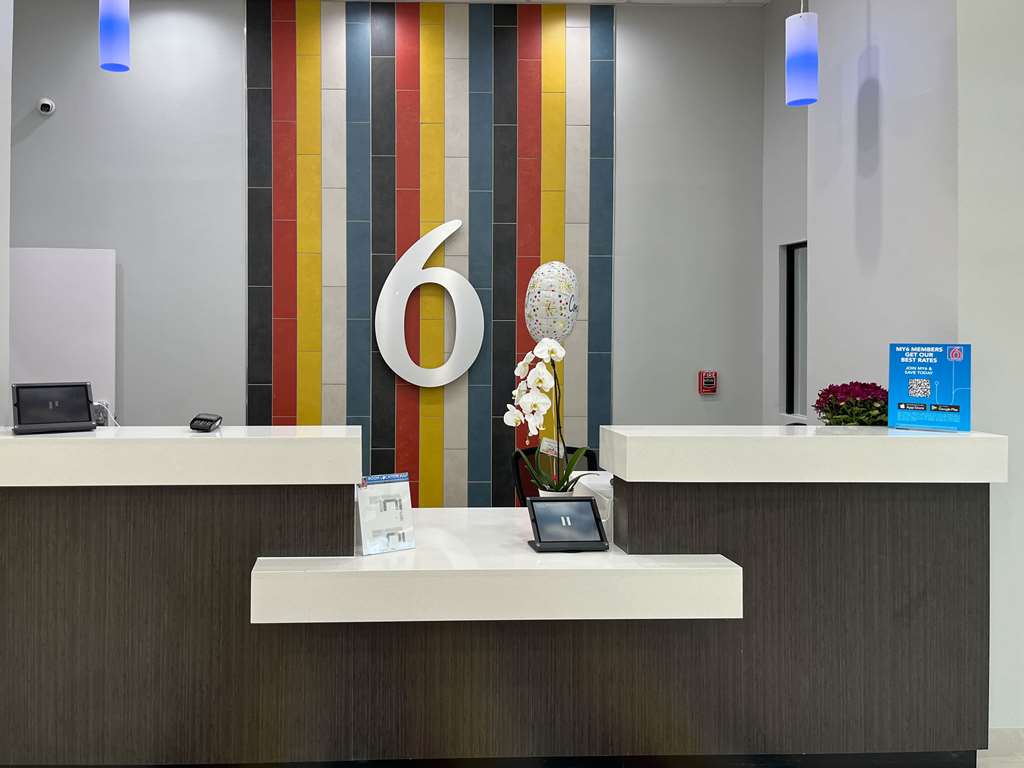 Motel 6 Nacogdoches TX SFA University - photo 2