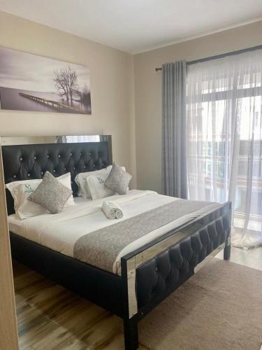 Luxurious one bedroom Apartment Kilimani Nairobi Kenya by Sana Sana Holiday Apartments