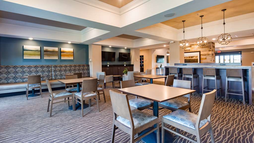 Best Western Plus Overland Inn - photo 5