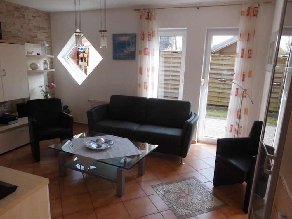 Holiday Home Wattje Comfortable Vacation Home — 4-Star Luxury Hotel in Wittmund, Germany