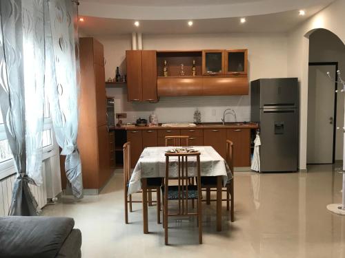 B&B Appartamento Anna — 4-Star Luxury Hotel in Bologna, Italy