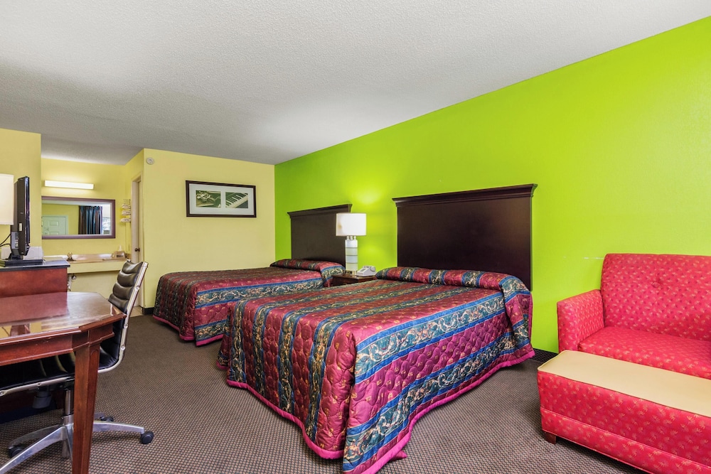 Budget Host Inn by Hotel O Portland near I 65 - photo 15
