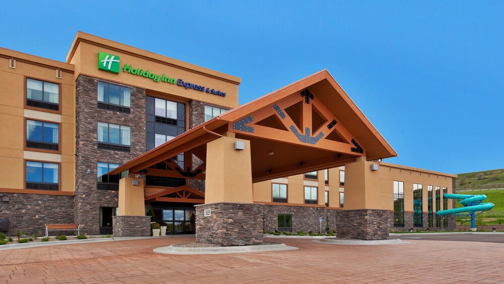 Holiday Inn Express Hotel & Suites Great Falls by IHG - featured photo