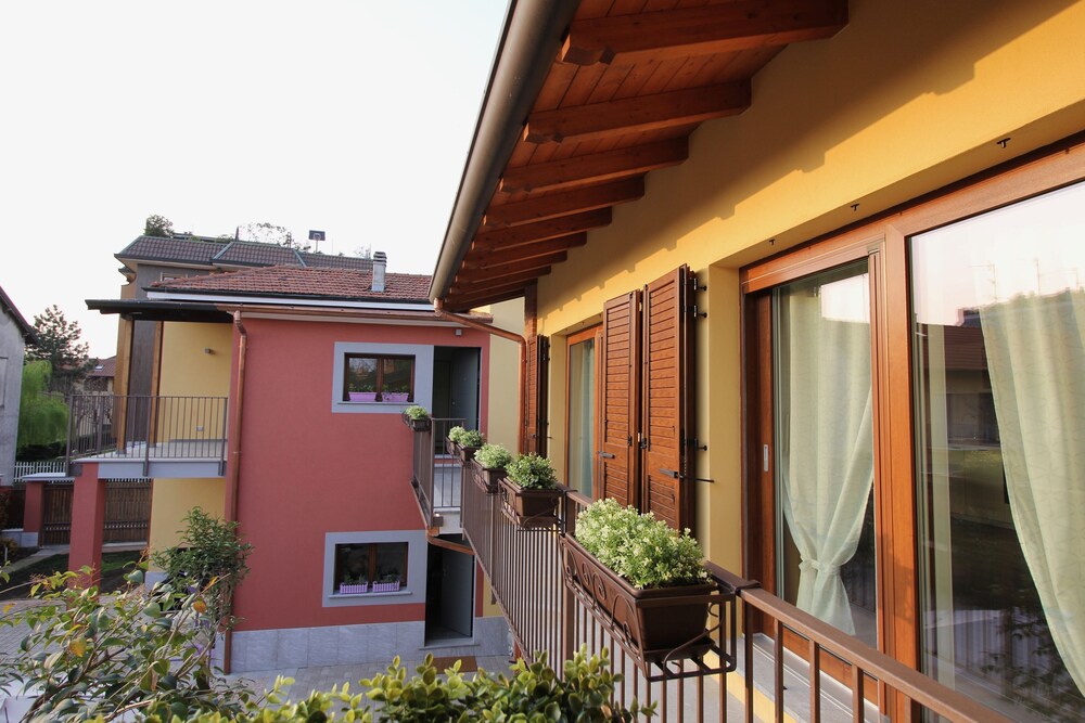 Hayloft - carbon neutral hotel in Cornaredo