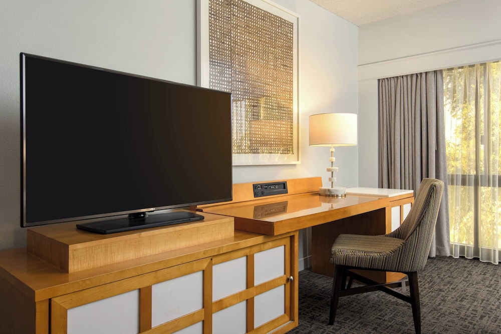 Renaissance Palm Springs Hotel - photo 25