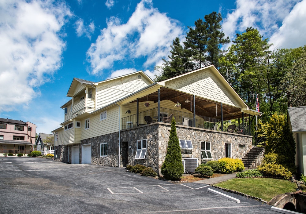 Boxwood Lodge - photo 96
