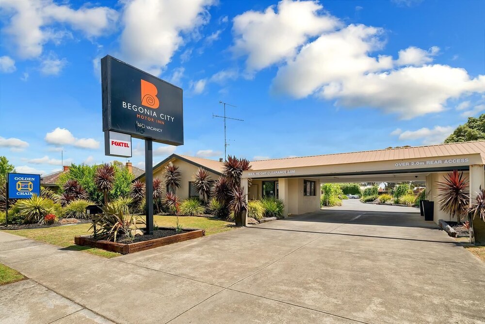 Begonia City Motor Inn — hotel in Sebastopol
