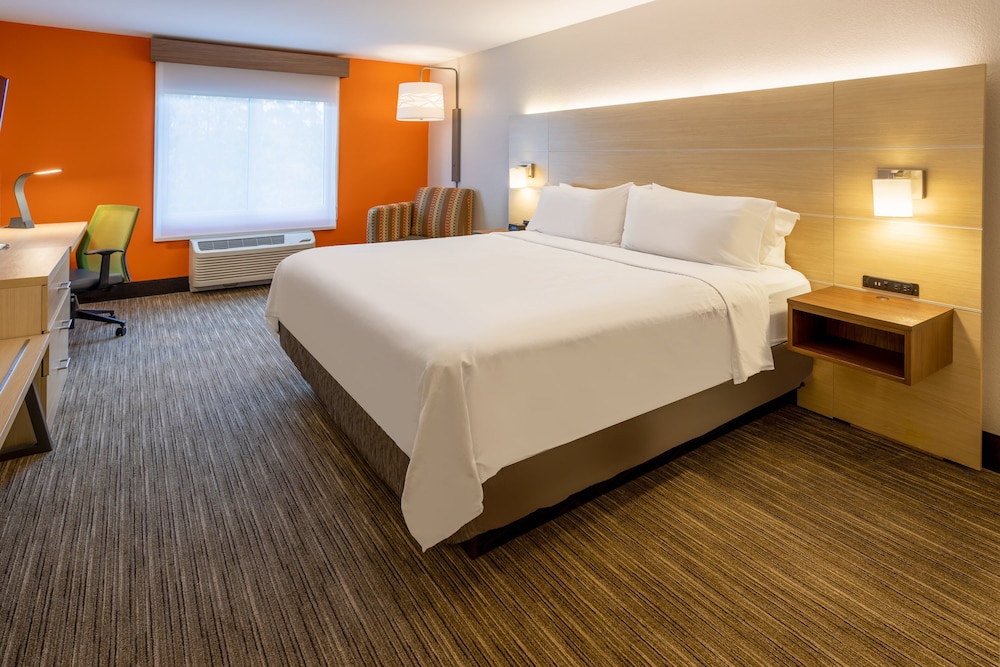 Holiday Inn Express Hotel & Suites Salisbury Delmar by IHG - photo 6