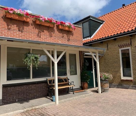 Oostvoornsch Gastenverblijf — Oostvoorne