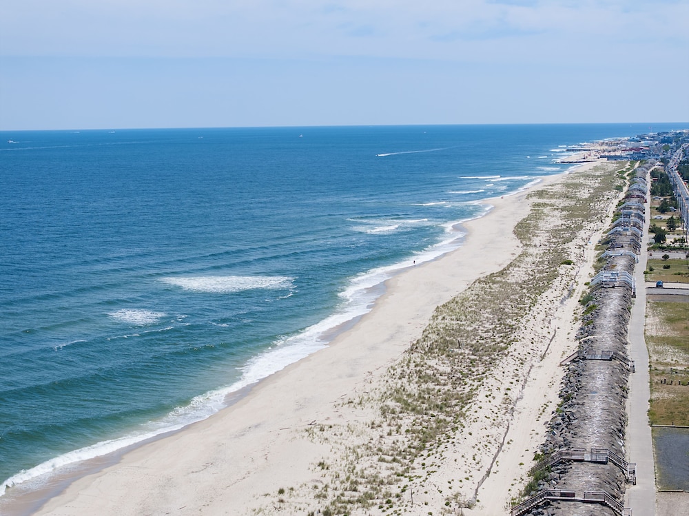 Beachwalk - photo 55