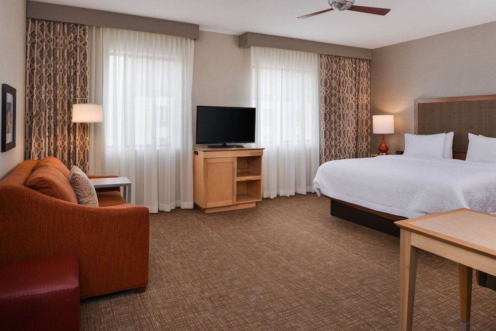Hampton Inn & Suites Denver Speer Boulevard - photo 9