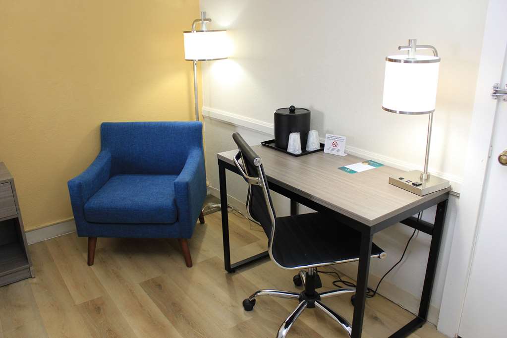 Quality Inn Aurora Denver - photo 27
