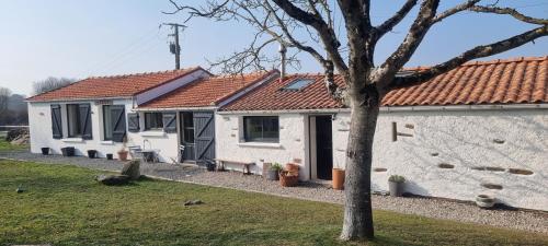 Longère typique à 2 km de la mer in Pornic, France