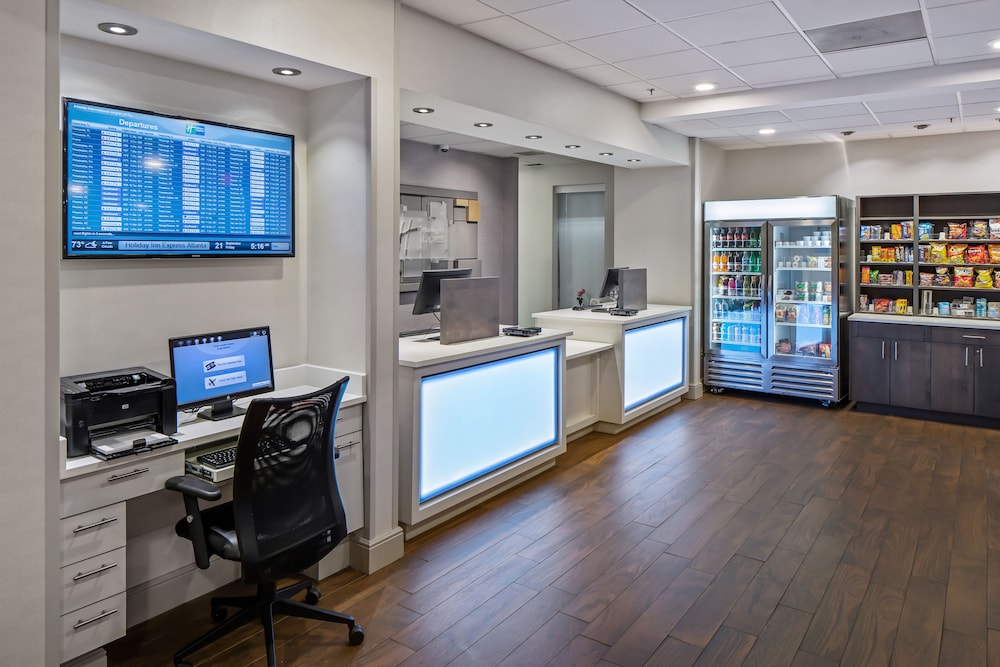 Holiday Inn Express Atlanta Airport College Park by IHG - photo 2
