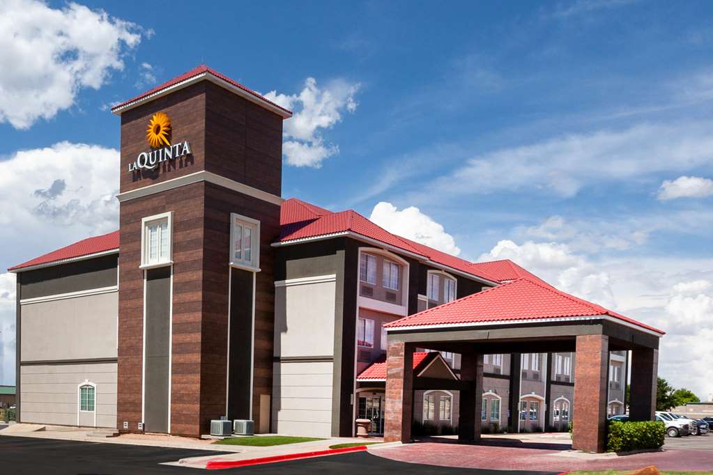 La Quinta Inn & Suites by Wyndham Midland North - featured photo