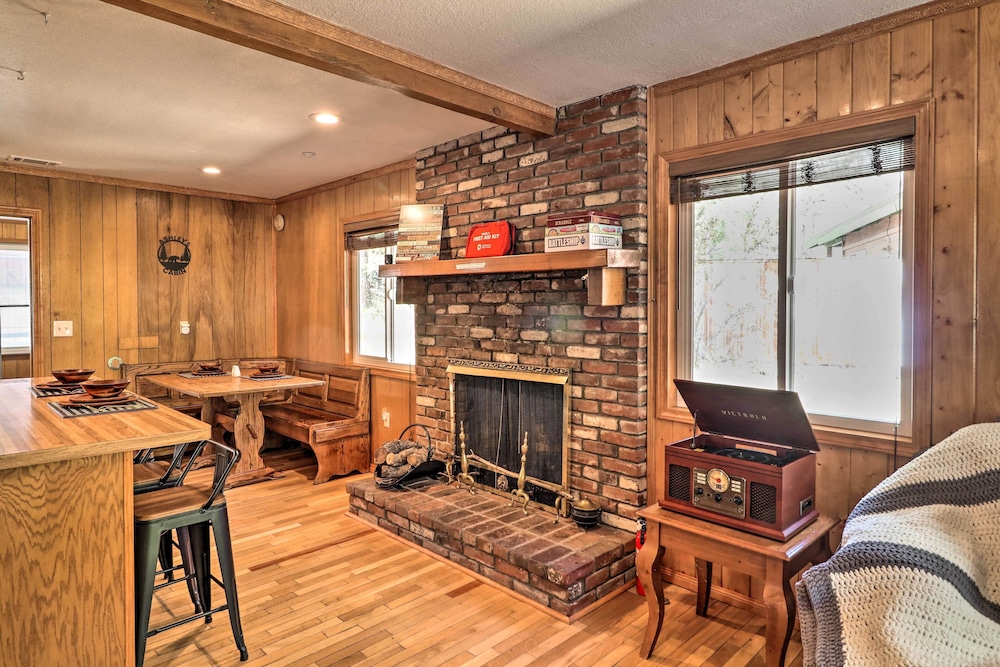 Wrightwood Cabin 4 Mi to Mtn High Resort - photo 13