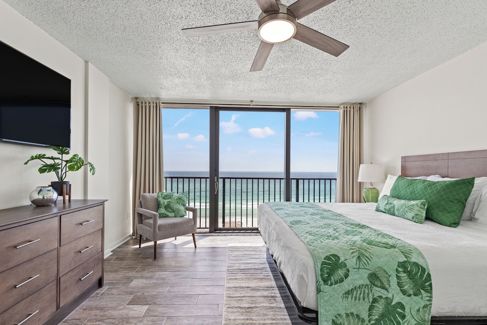 Sandpiper Beacon Beach Resort - photo 26