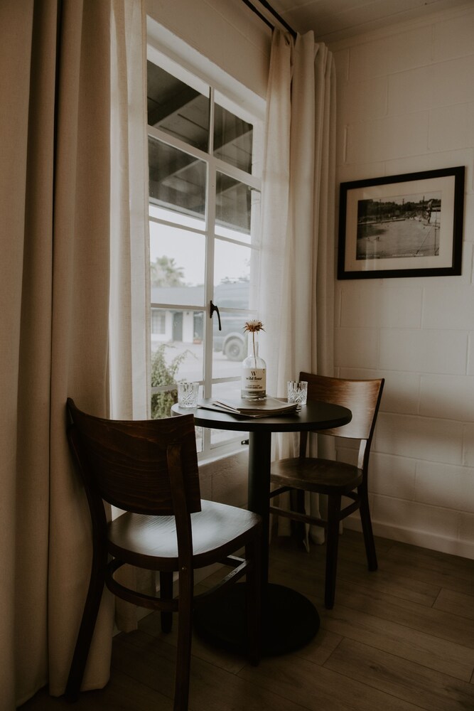 Triangle Motel - photo 12