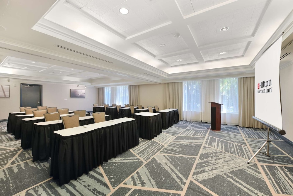 Hilton Garden Inn LAX El Segundo - photo 46