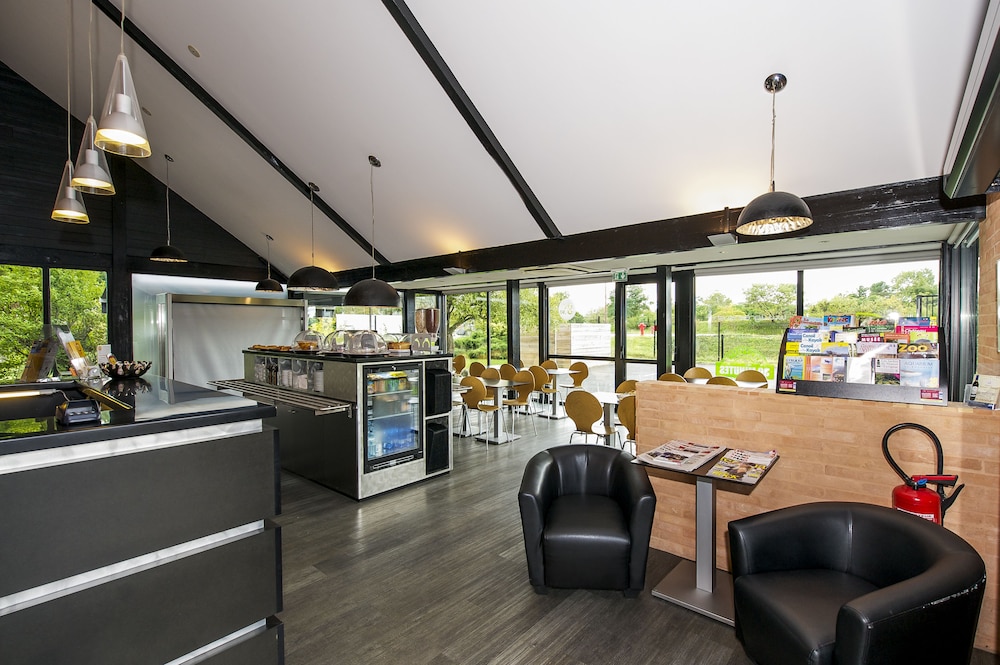 The Originals Access Hôtel Bordeaux Aéroport in Merignac, France