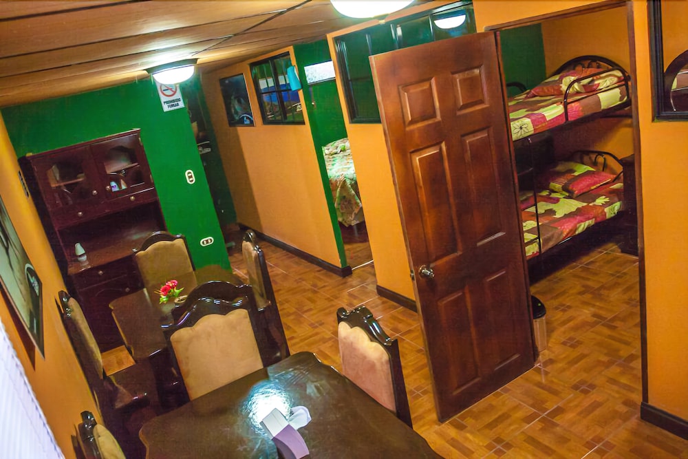 Paso Del Alaska Resort in Juayua, El Salvador