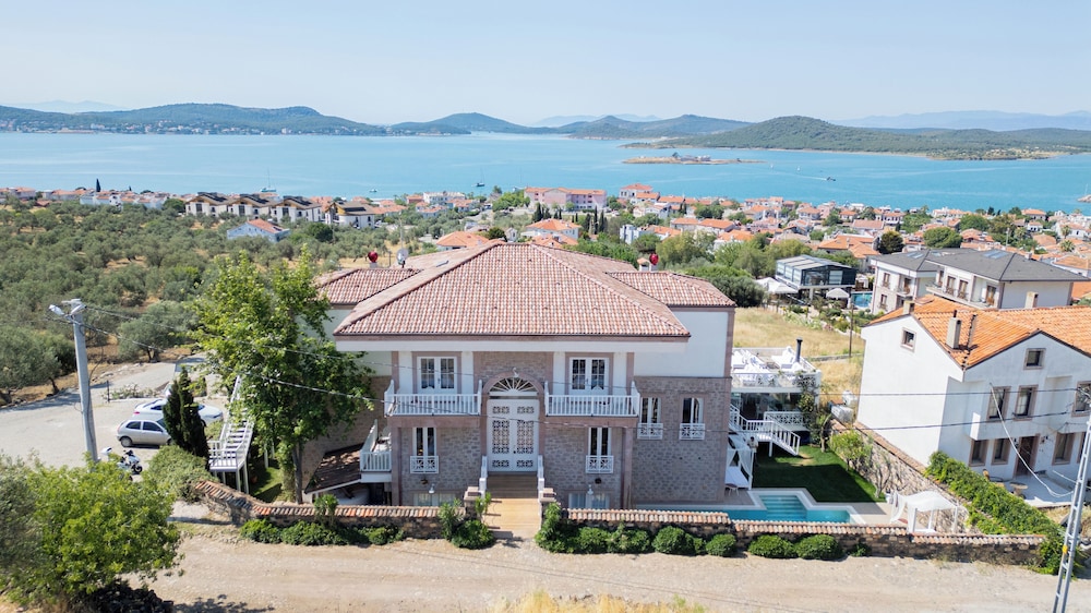Pur Beyaz Otel — Ayvalik — photo 2