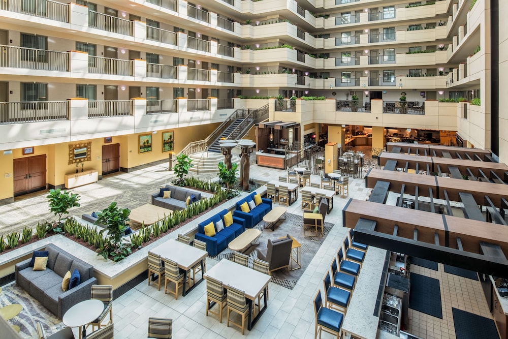 Embassy Suites by Hilton Sacramento Riverfront Promenade - photo 5