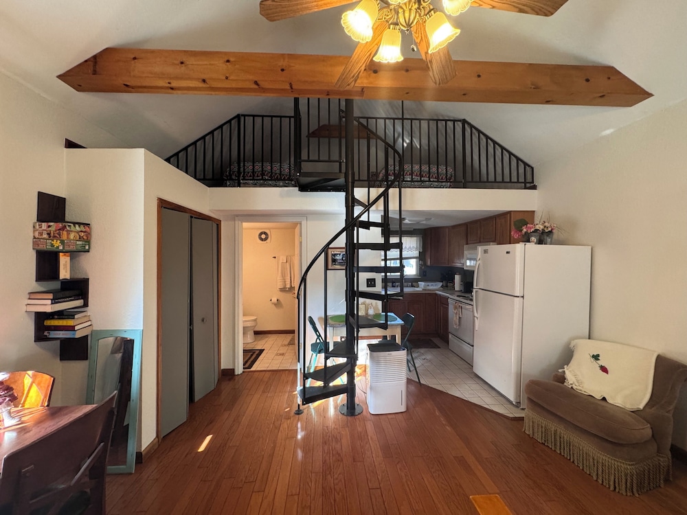 Alling House - photo 14