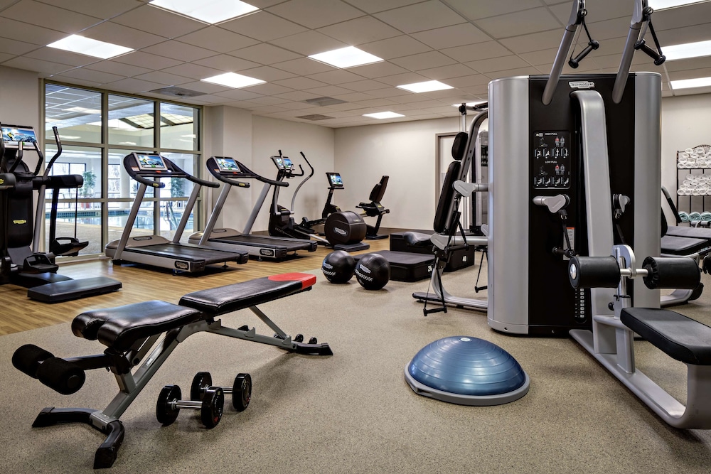 DoubleTree by Hilton Fairfield Hotel & Suites - photo 41
