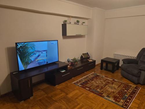Apartament 3 camere zona Dedeman — 4-Star Luxury Hotel in Pitesti, Romania